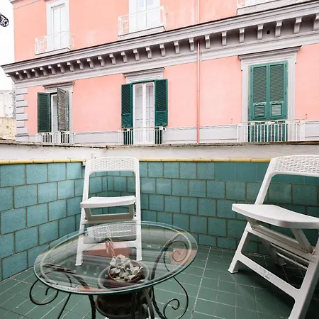 Apartment Via Avvocata 25 Naples
