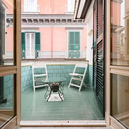 Apartment Via Avvocata 25